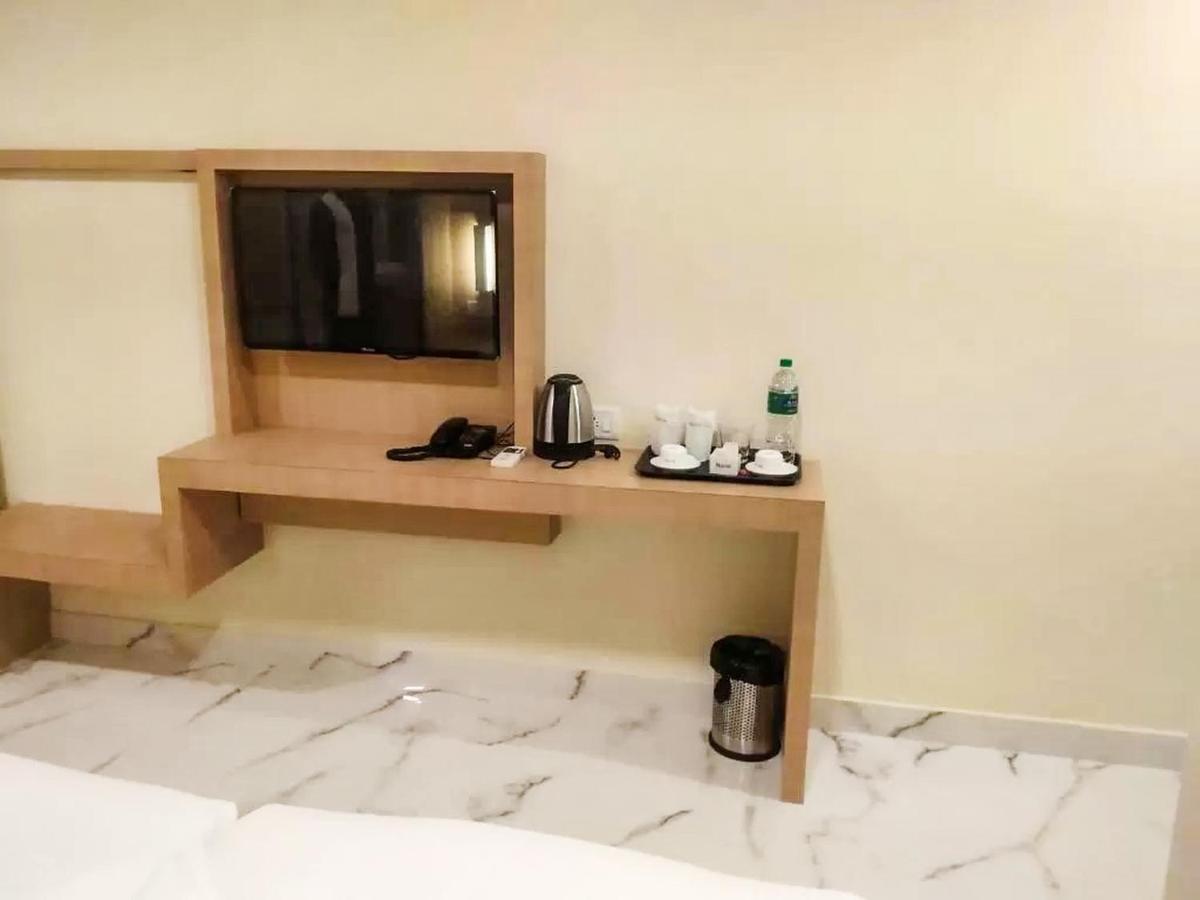 Fabhotel Nestlay Rooms Oragadam Chennai Bagian luar foto